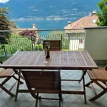 Διαμέρισμα With Garden And Terrace Beautiful View