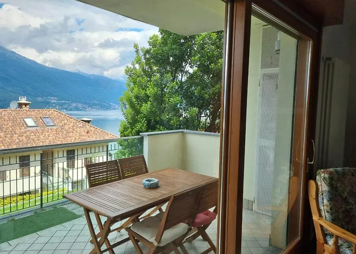 아파트 With Garden And Terrace Beautiful View 벨라노